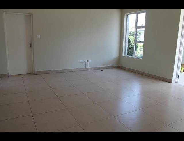 3 BEDROOM SIMPLEX FOR SALE IN MODDERFONTEIN